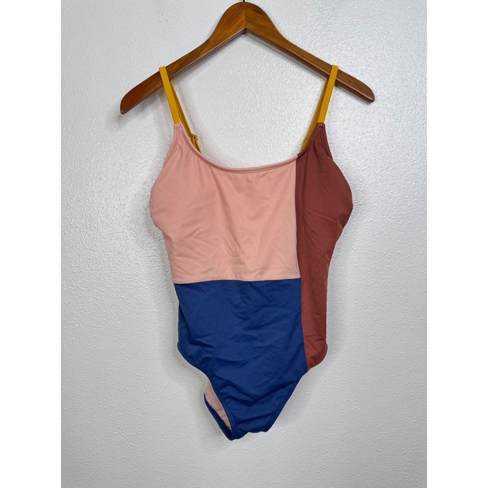 Beach Betty Colorblock One Piece Swimsuit Size Medium